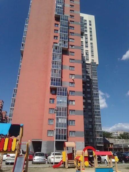 Репина 68 медицинский. Репина 68 екатеринбург. репина 68. репина 68 фото.