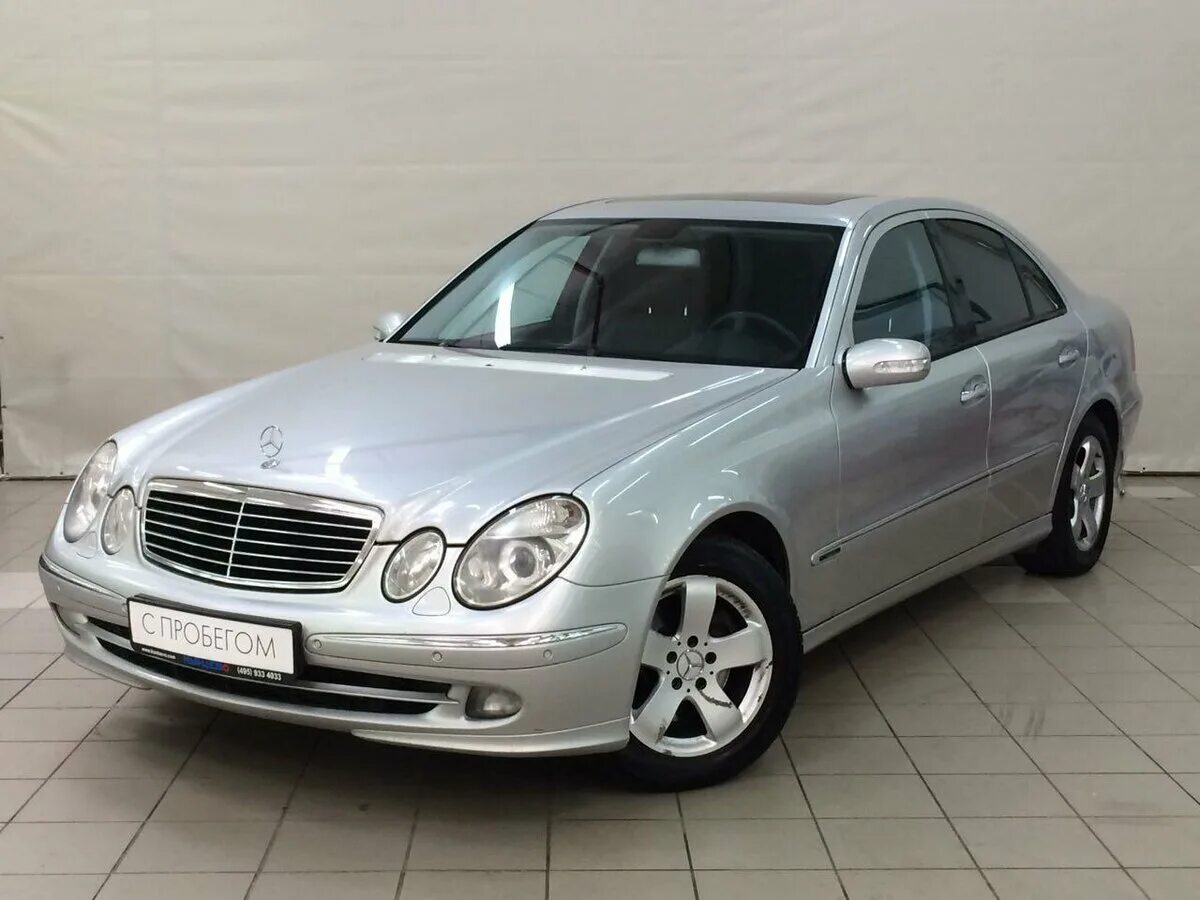 Mercedes 2005 годов. W211 Мерседес 320 2005. Мерседес Бенц е350 2005. Мерседес е 2005. Мерседес седан 2005 года.