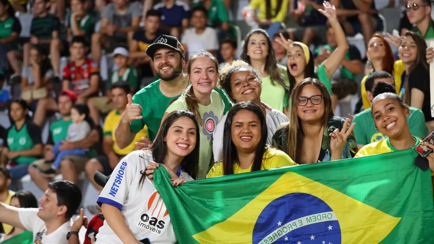 Сколько стран в бразилии. Нации Бразилии. Население Бразилии. Народы Бразилии. Бразильцы народ.