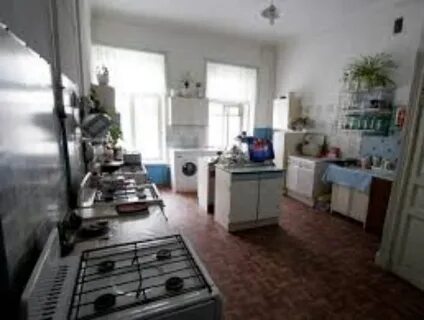 Продаю коммунальная квартира в москве