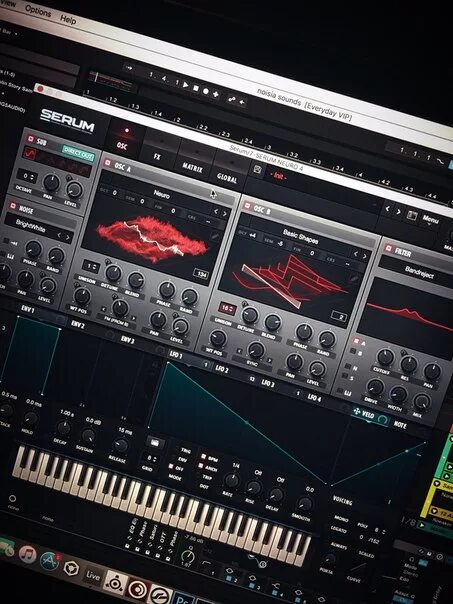 Serum FL синтезатор. Serum последняя версия. Серум синтезатор фотографии. Soothe 2 VST. Https live pro