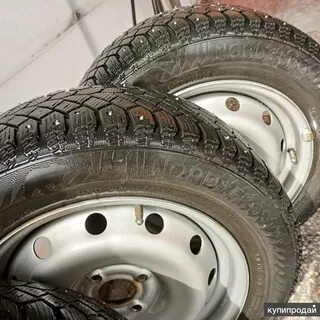 Продам шипованные шины