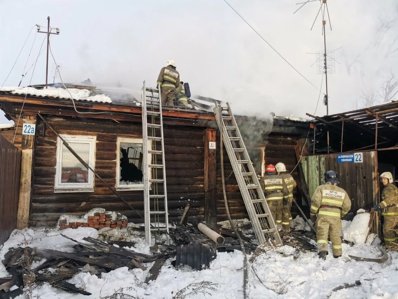 Виртуальный каменск уральский новости. Пожар Каменск Уральский. Пожар в Каменске Уральске вчера в Свердловской области. Пожары в Каменском районе Свердловской области. Каменск-Уральский пожары последние.