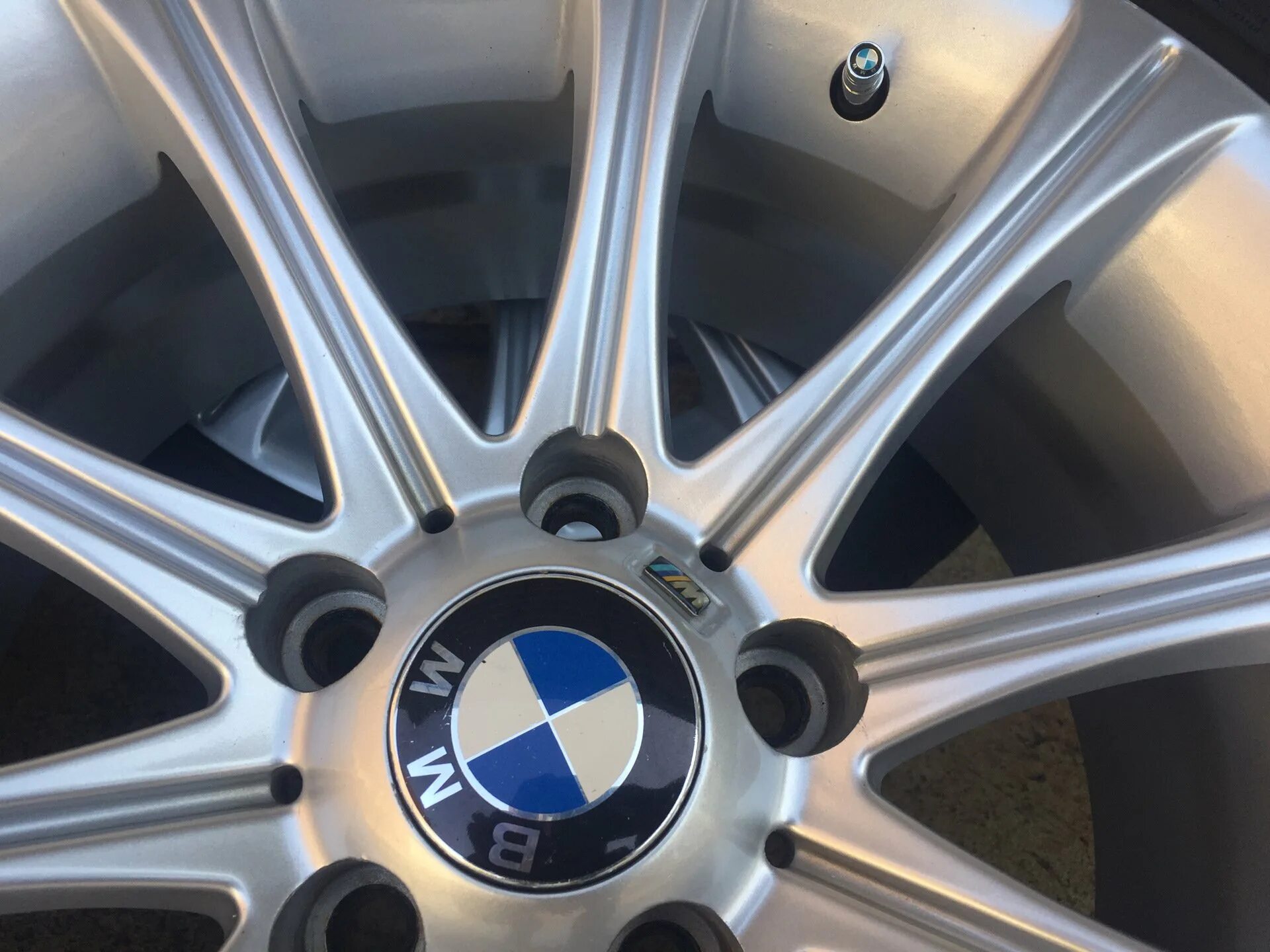 Цо диски бмв. Диски bmw r17. wheels bmw r17. диски r17 bmw титановые. диски р 20 хром 5.120.