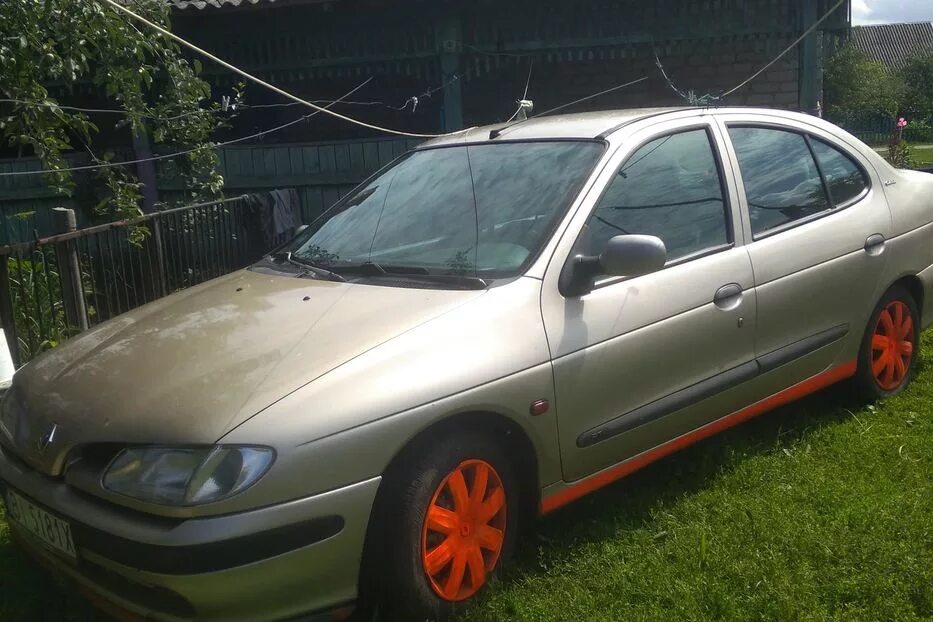 Renault 1997. Renault Megane 1 1997. Рено Меган 1997. Рено Меган 1997г. Рено Меган 1997 года.