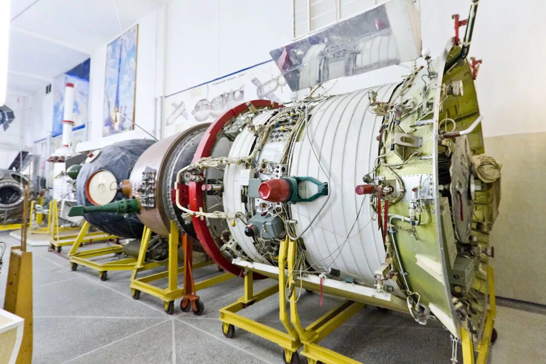 Изделие ракетно космической техники. Приборно-агрегатного отсека "Союза МС-. Космический корабль Союз «Союз» 7к-ок. Приборно агрегатный отсек космического аппарата Прогресс. Союз МС бытовой отсек.