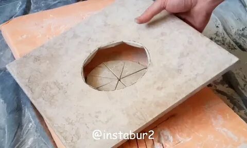 Вырезать круглое отверстие в плитке
