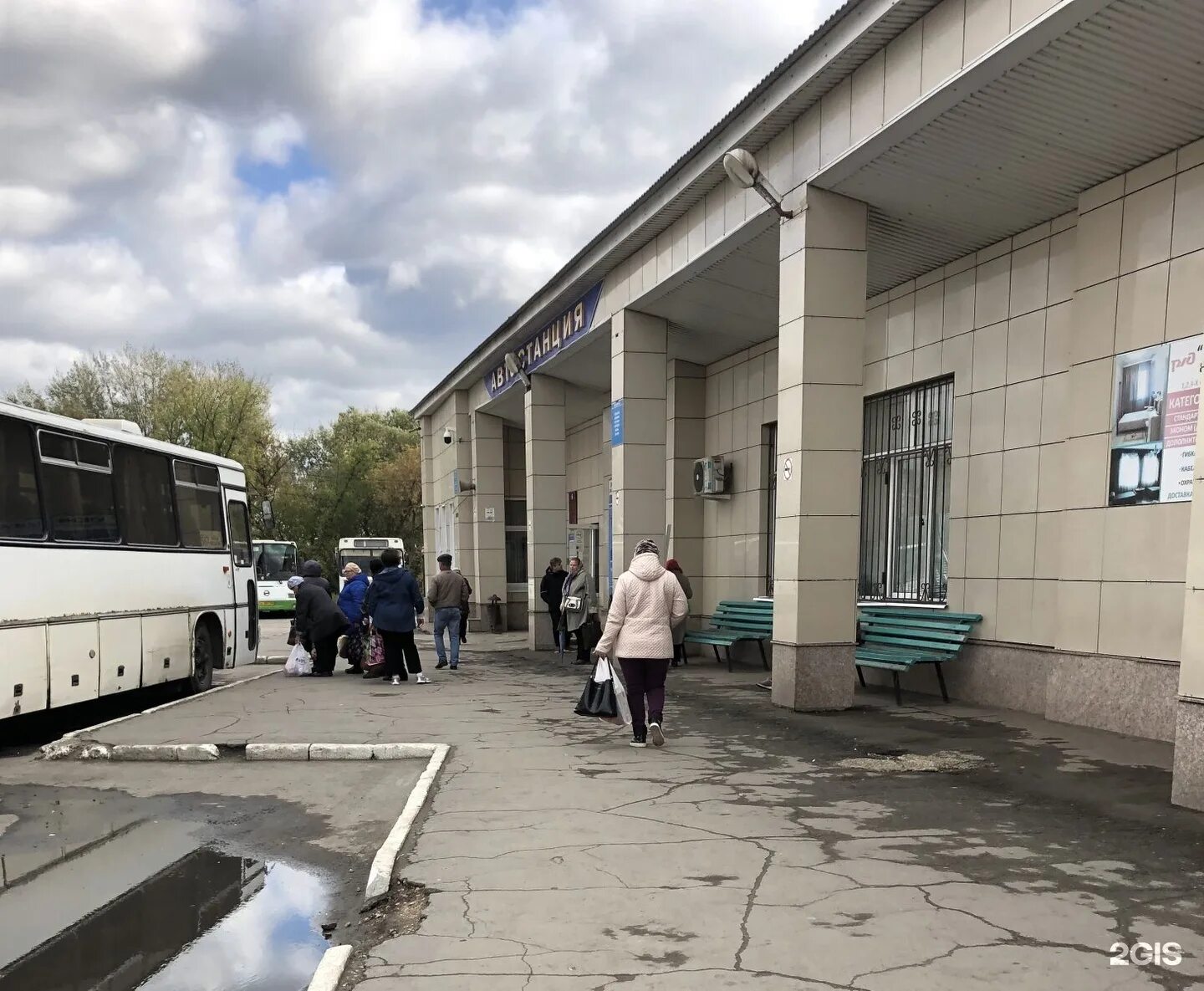 Сокольский автовокзал. Сокольский автовокзал. Автостанция сокол липецк фото. Автовокзал сокольское. Автостанция сокол липецк.