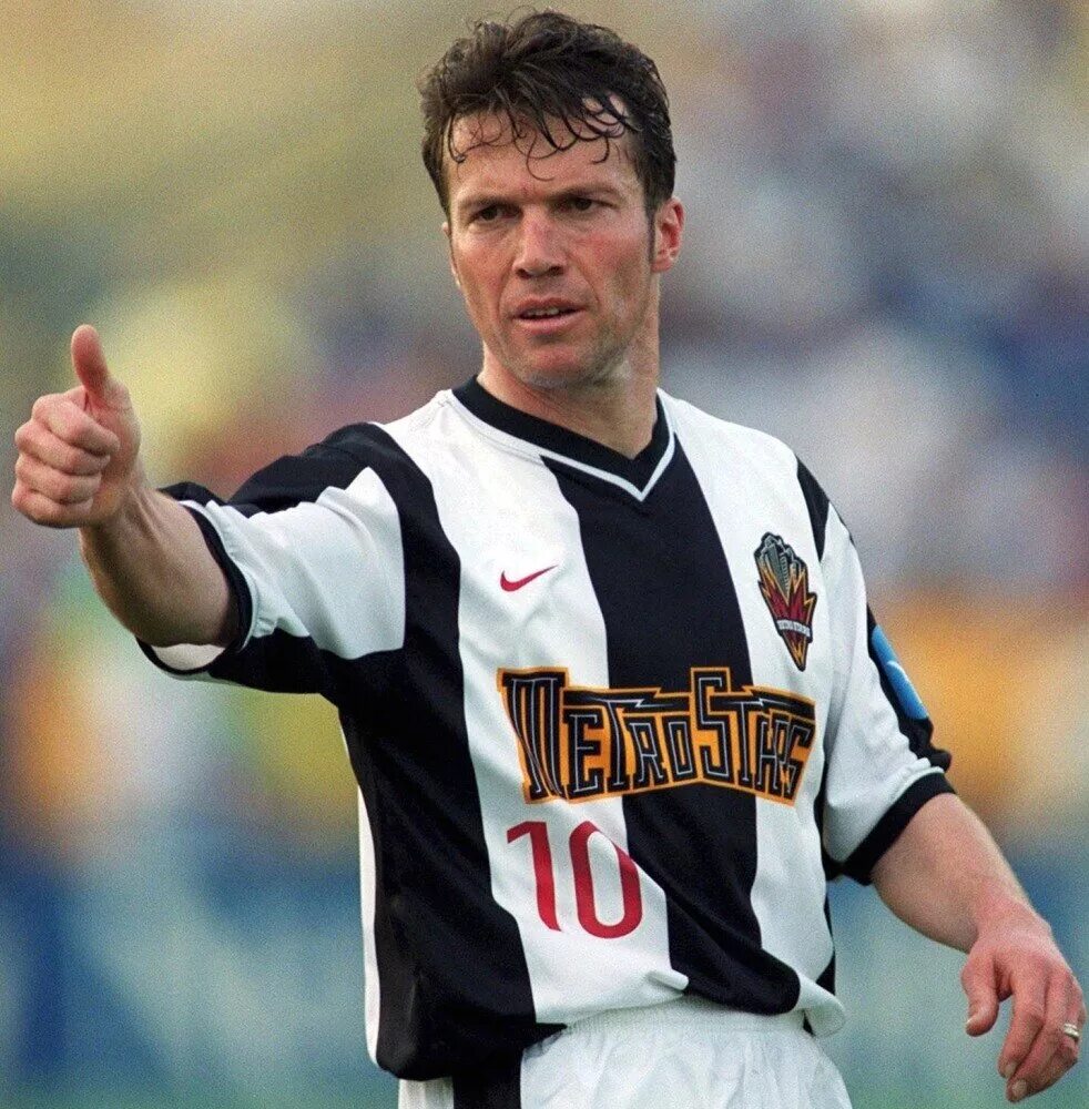Матеус кунья атлетико мадрид. Lothar matthaus футболист. Матеус футболист. Матеус кунья атлетико. Матеус футболист.
