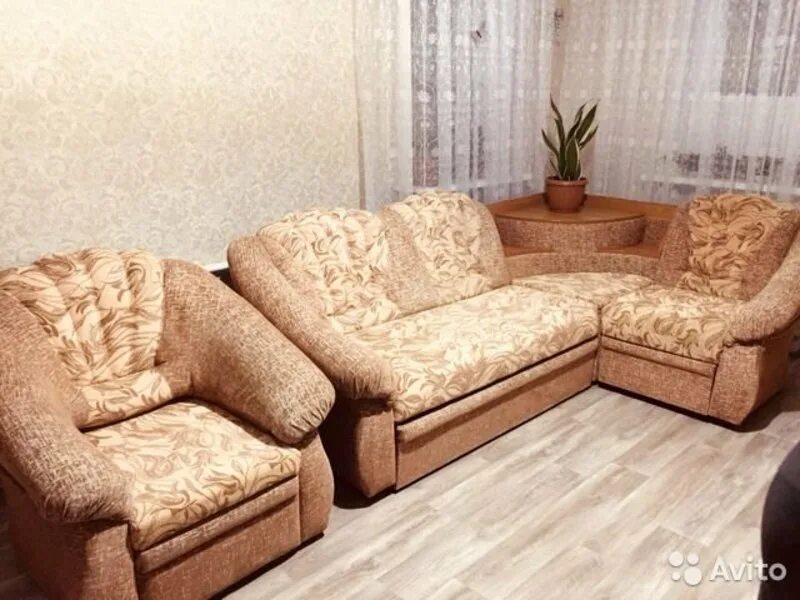 диван угловой. омулевского 5 в иркутске эконом мебель. диван юность 140. мягкий мебель уголок. диван коралл леноблпром.