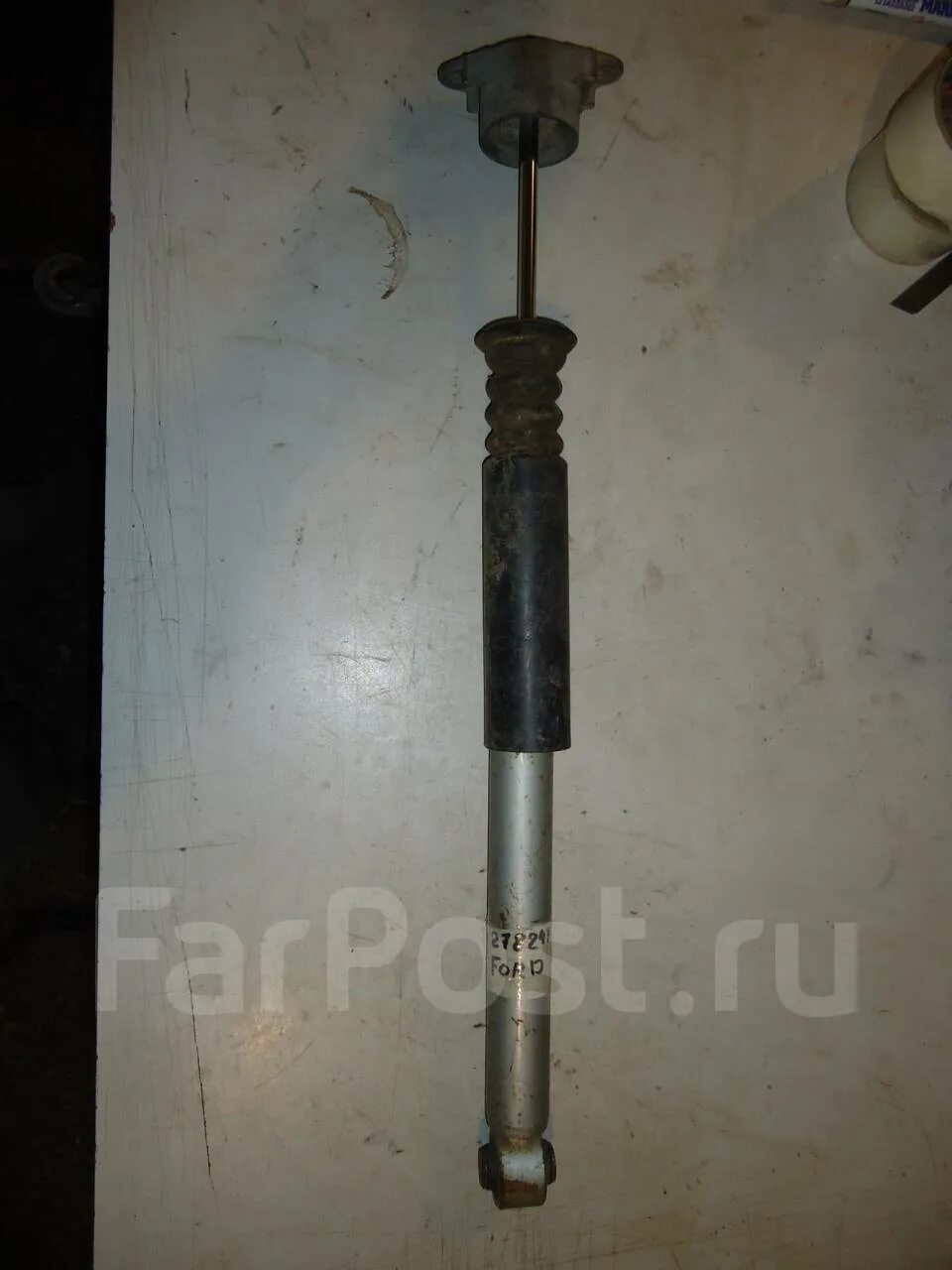 Амортизатор передний форд фьюжн. Kyb nsg4725 задние на форд фьюжен. 6. Болты крепления заднего амортизатора форд фьюжн. Задний амортизатор форд фьюжен.