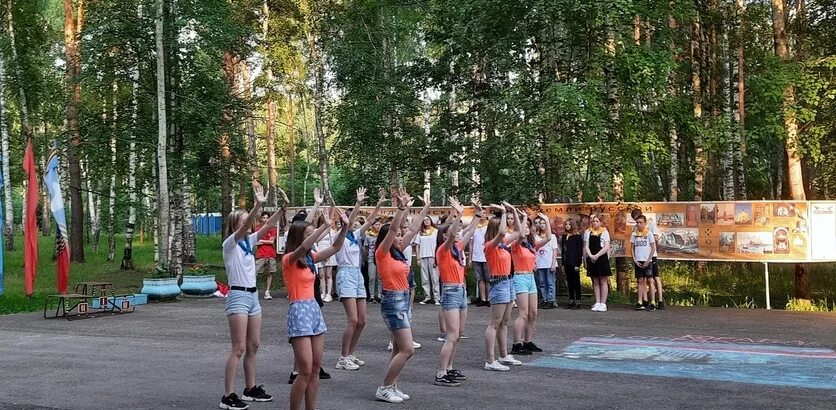 Городской лагерь нижний новгород. Детский оздоровительный лагерь сережа нижегородская область. Нижегородский лагерь маяк. Лагерь спутник нижний новгород. Лагеря в нижнем новгороде.