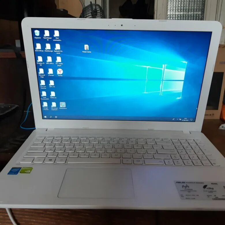 Асер предатор хелиос 700. Acer predator ноутбук. Acer predator helios 700. Acer predator helios. Acer predator helios 500.