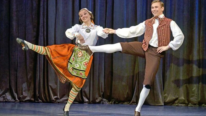 Эстонский народный танец. Эстонская полька йоксу. Деревенская полька. Эстонская полька. Ансамбль танца радость хабаровск.