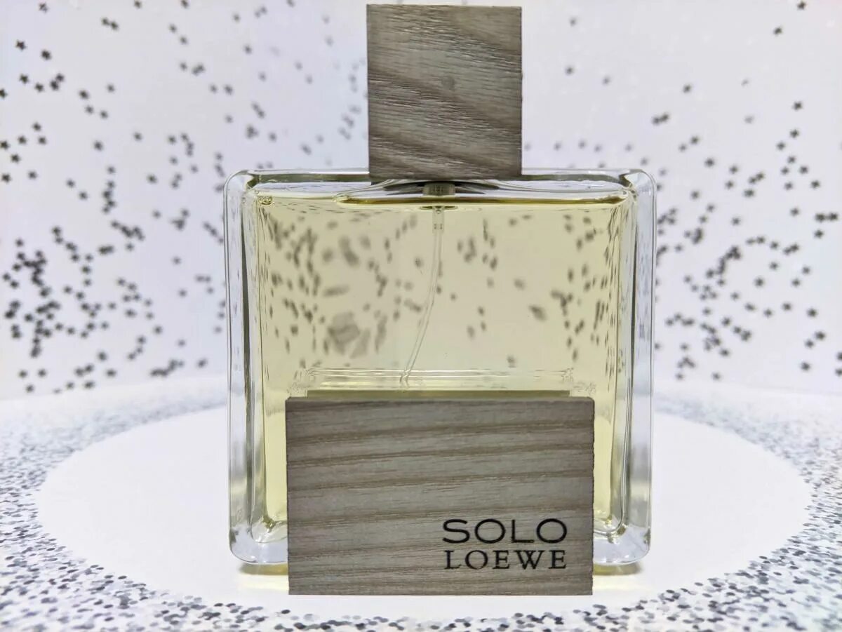 Solo loewe туалетная вода. Туалетная вода Loewe solo Cedro 100 мл. Туалетная вода Loewe solo Cedro 50 мл. Solo Loewe 001. Loewe solo Cedro 15 ml.