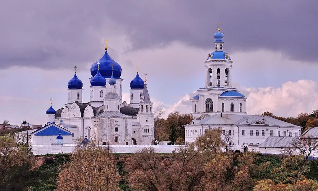 рождество боголюбово. церковь рождества богородицы боголюбского монастыря. боголюбово собор рождества владимира. боголюбский монастырь храм рождества богородицы. рождественская 26 боголюбово.