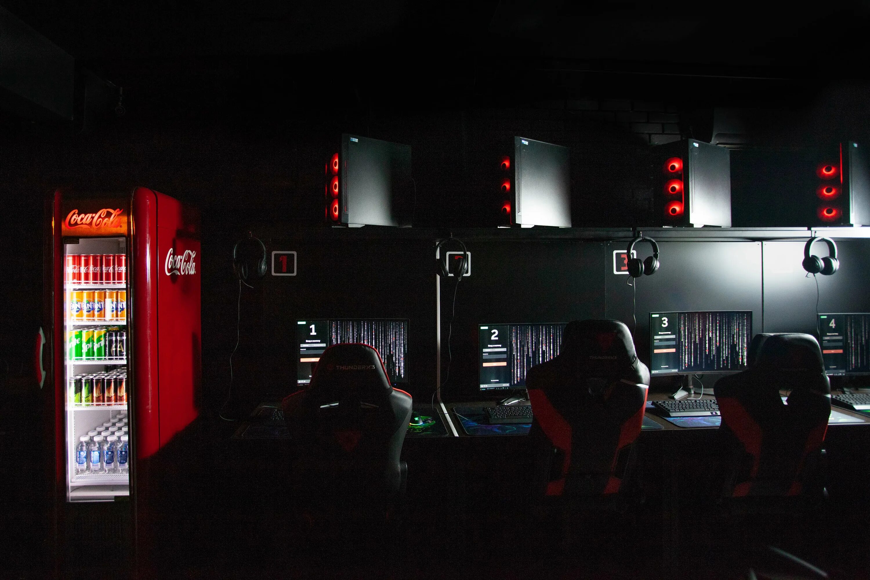 Компьютерный клуб arena by 2307 group, сочи. Геймерский клуб в сочи. Apple service сочи северная 9. Компьютерный клуб смайл. Компьютерный клуб база.