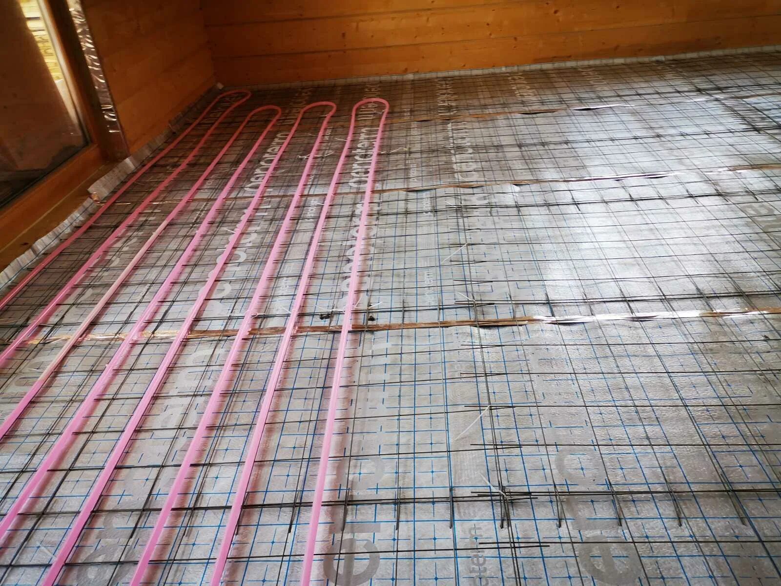 Электро-водяной теплый пол xl pipe. Монтаж тёплого пола xl pipe. Xl pipe-20 теплый пол 28. Полы xl pipe. Тёплый пол электрический водяной xl pipe.