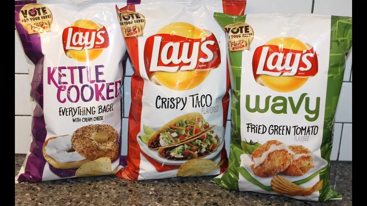 Чипсы со вкусом мяса. Чипсы с драниками. Чипсы лейс белые грибы/сметана 90г. Такос чипсы lays. Lays драники.