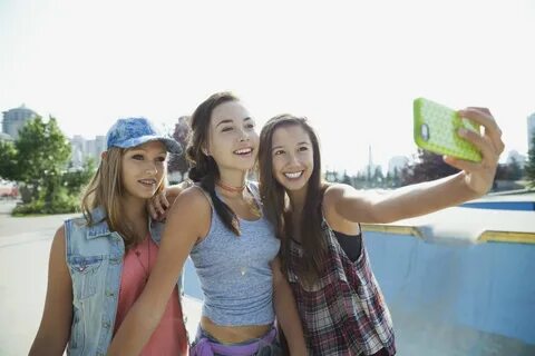All girls together