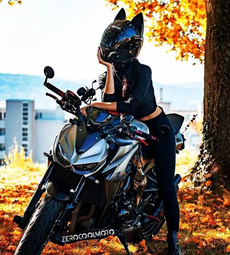 Pin by qw on Мотолатекс Motorcycle girl, Biker girl, Biker babes