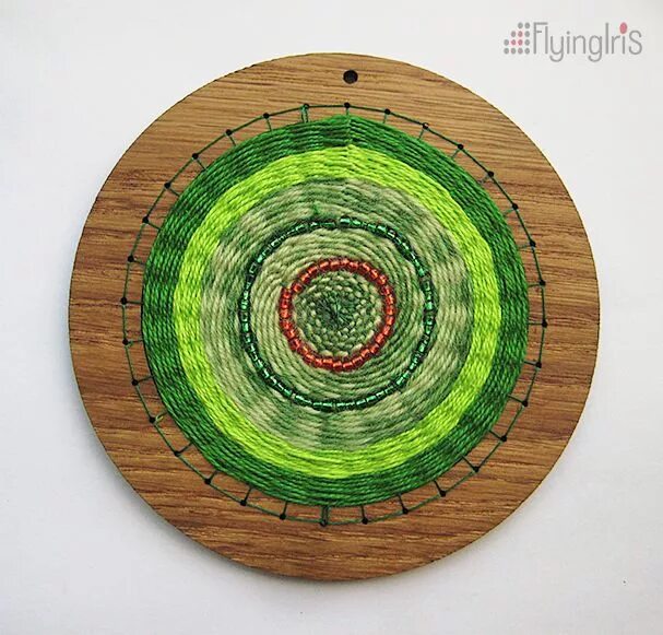 Ручная работа круги. Художественная вышивка corinne sleight. Ручная работа круги. Ручная работа круги. Коврик из вязаных кружков.