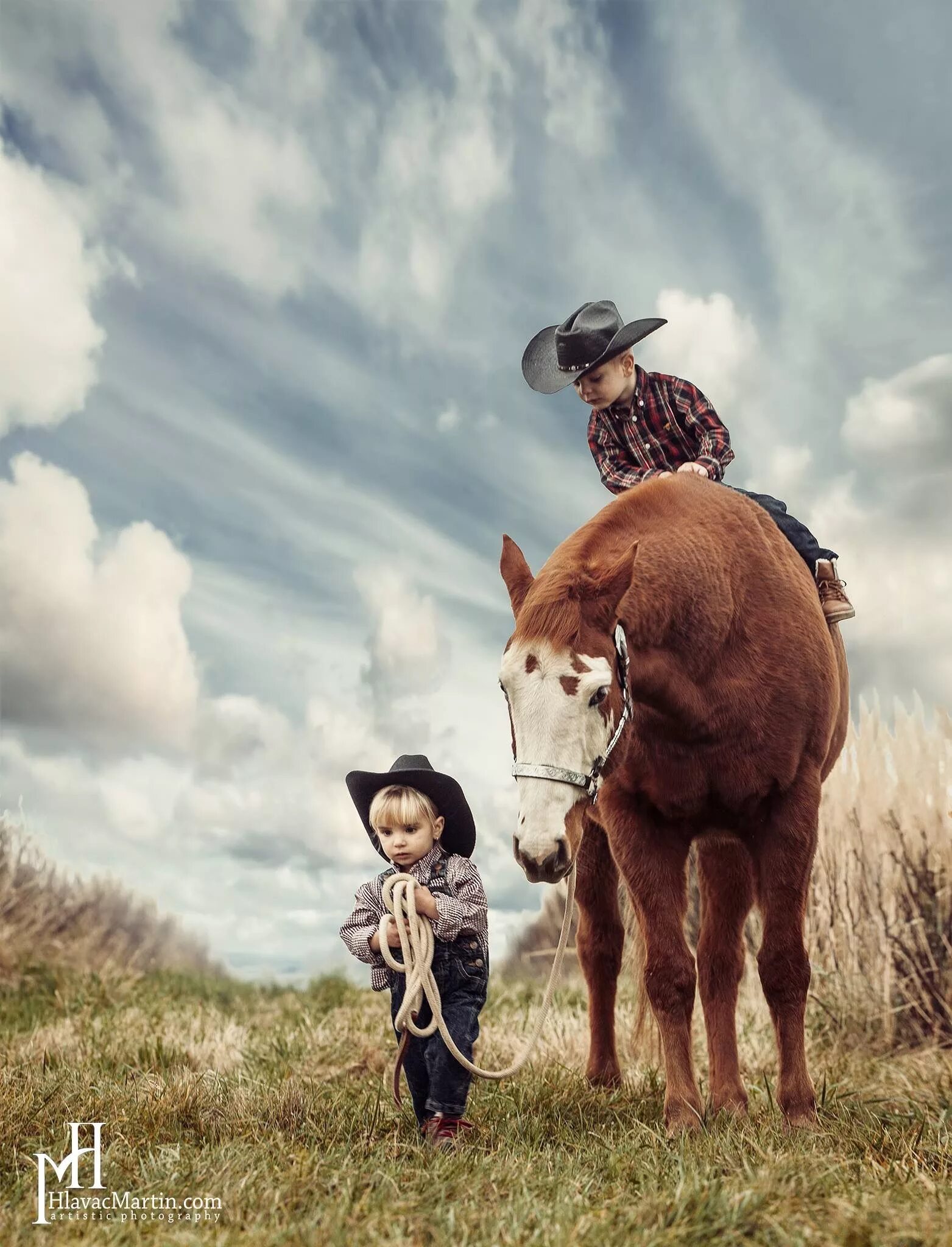 Ковбой на лошади. Ковбойская фотосессия с лошадьми. Ковбой на коне. Фотосессия в ковбойском стиле с лошадью. Люблю ковбоя