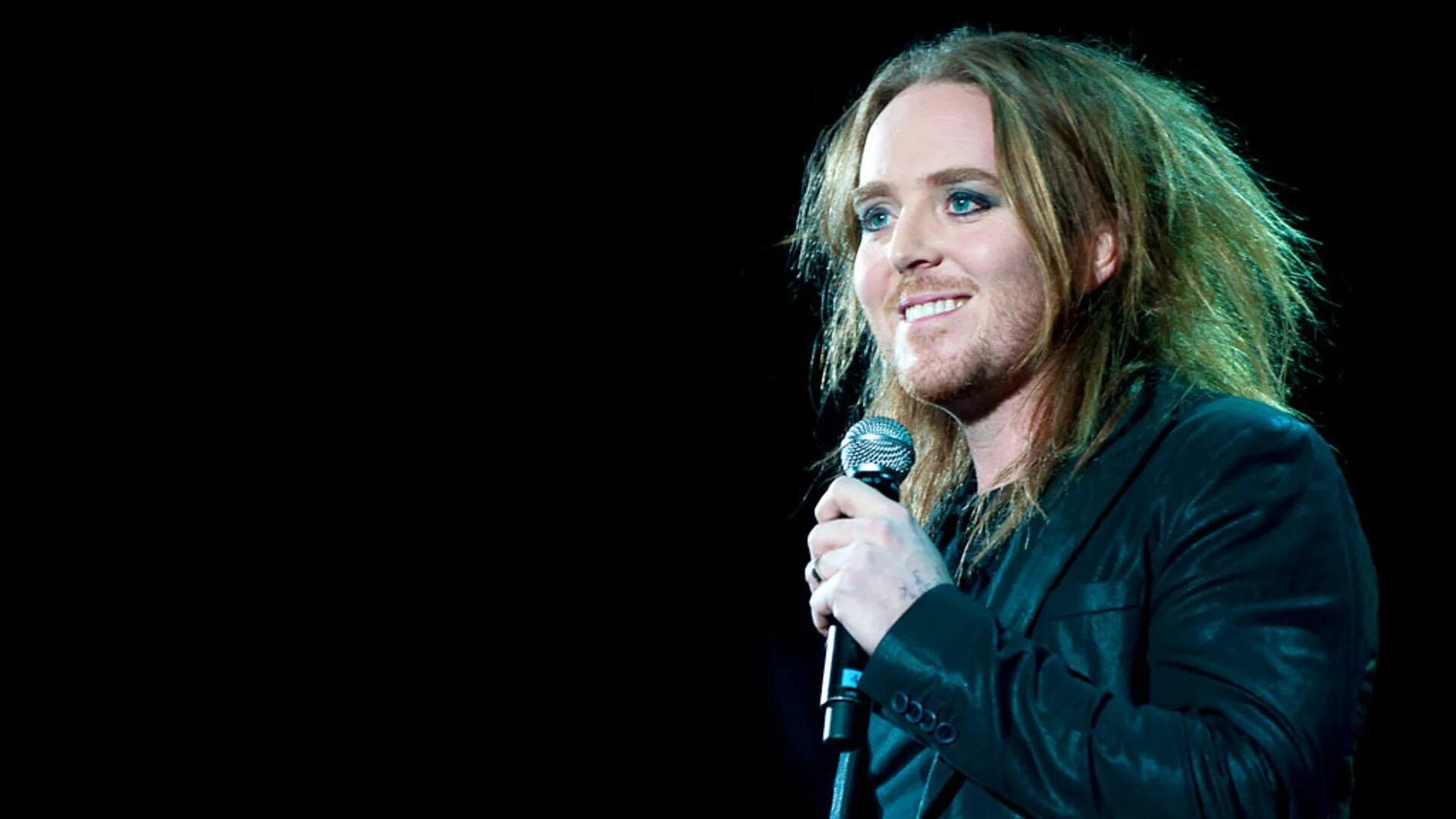 Тим минчин. Тим минчин (tim minchin). виолет минчин. tim minchin 2025.