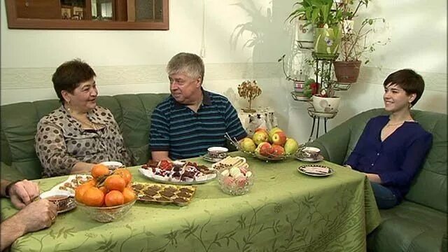 Пока все дома. Шоу пока все дома. Пока все дома 2007. Ваха пока все дома. Ваха пока все дома.