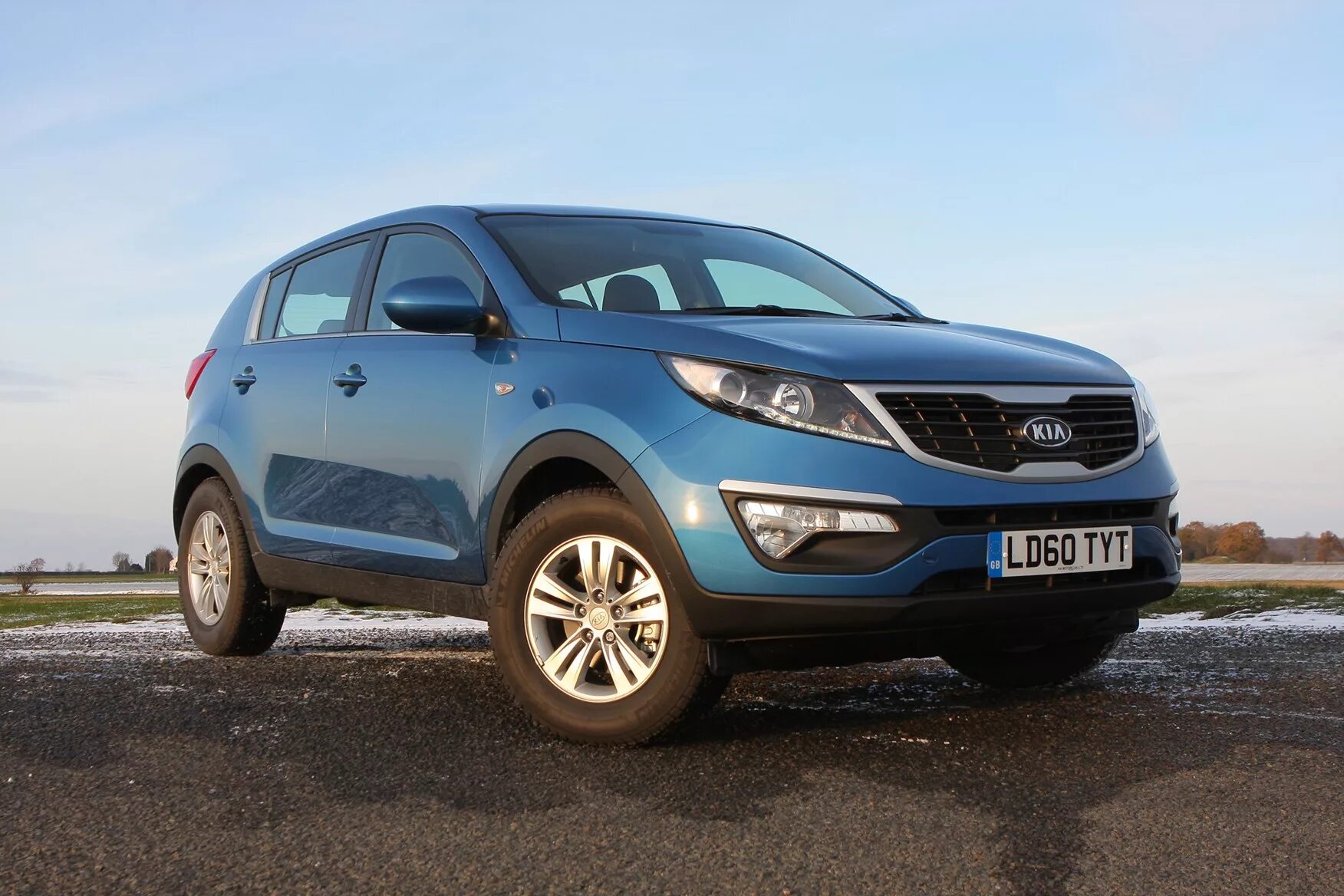 Kia Sportage 2010. Kia Sportage 3. Kia Sportage 2010-2016. Kia Sportage 2023.