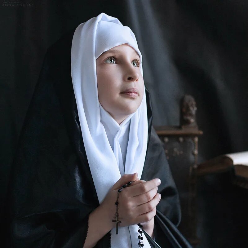 Angell summers актриса монашка. монашка. красивая монашка. девочка монахиня. софия летяго nun.