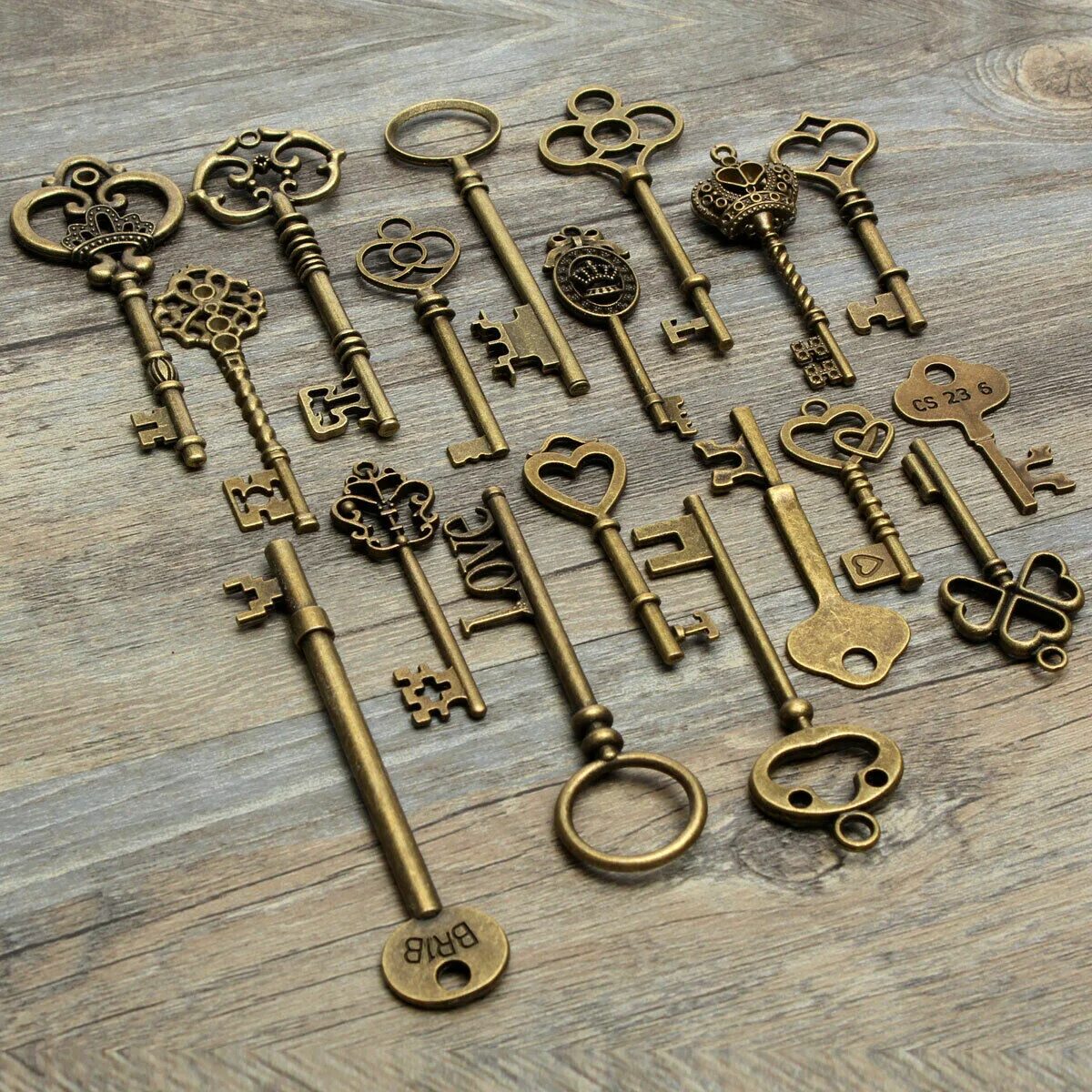 Куплю старые ключи. Ключ. Старый ключ. Антикварный ключ. Старинные замки и ключи.