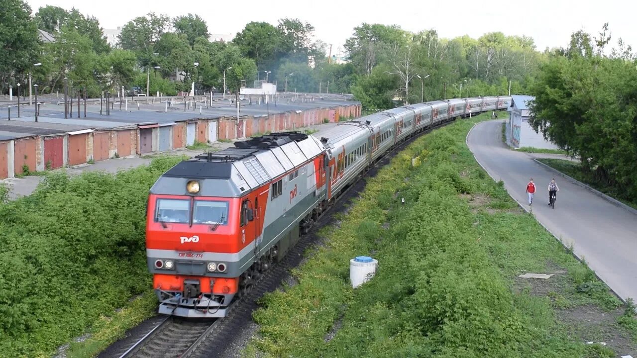 Пенза железная дорога. Поезд тэп70. Тэп70 Пенза. Тэп70бс с пассажирским поездом. Поезд 93 Моршанск Москва.