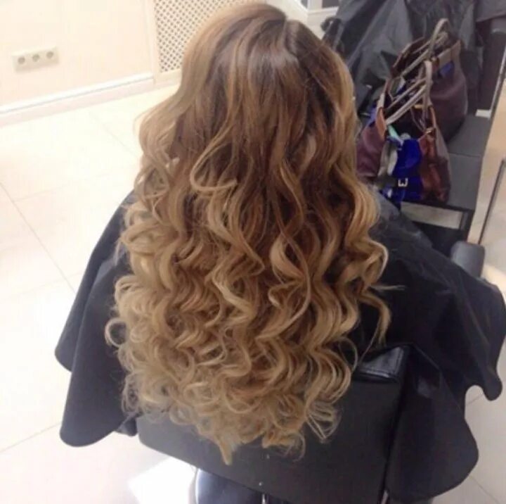 Локоны на длинные волосы плойкой. Афрокудри на каркас. Кучеряшки на длинные волосы. Квадратные кудри на квадратную тонкую плойку. Афро кудри на каркас.