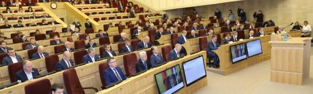 Обасни депутати новосибирского. Депутаты нсо. Депутат николаев новосибирск. Депутаты заксобрания новосибирской области. Кива павел николаевич краснообск.