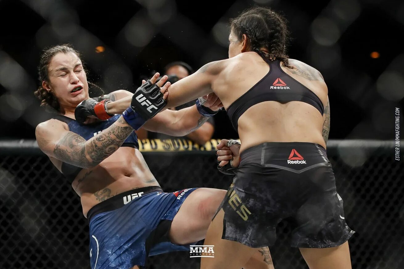 Ракель пеннингтон. Sammie pennington в платье. Пенингтон. Элизабет филлипс ufc грудь. Ракель рокки пеннингтон.