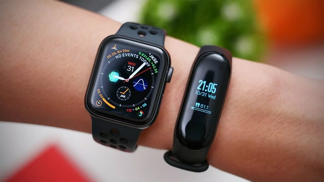 Watch 3 vs watch 3 pro. Ксиаоми вотч 4. Часы Сяоми ми вотч 3. Часы Сяоми вотч 7. Mi Band 7 и Apple watch.