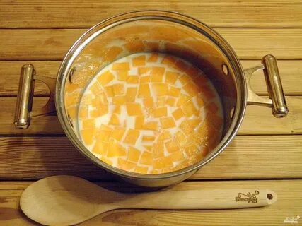Тыква с яйцами и молоком