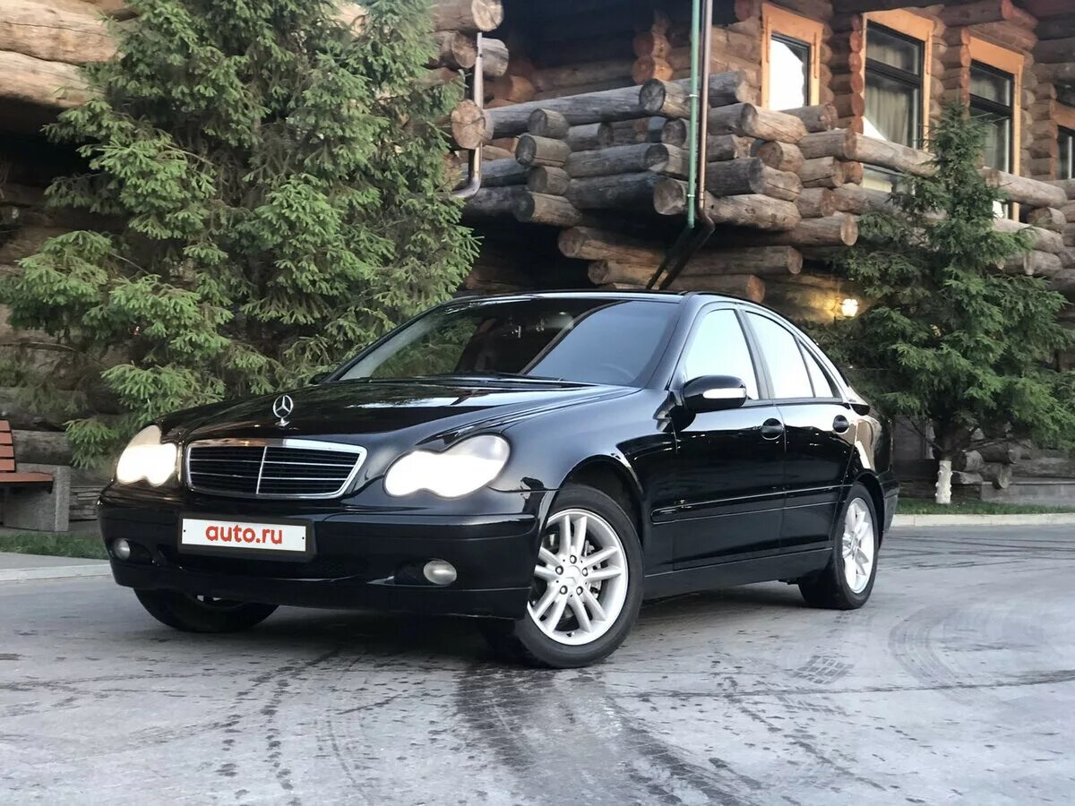 Mercedes-benz w203 универсал. Мерседес w203 2002 год. Мерседес w203 2002г. W203 mercedes хэтчбек. Мерседес бенц 203 кузов.
