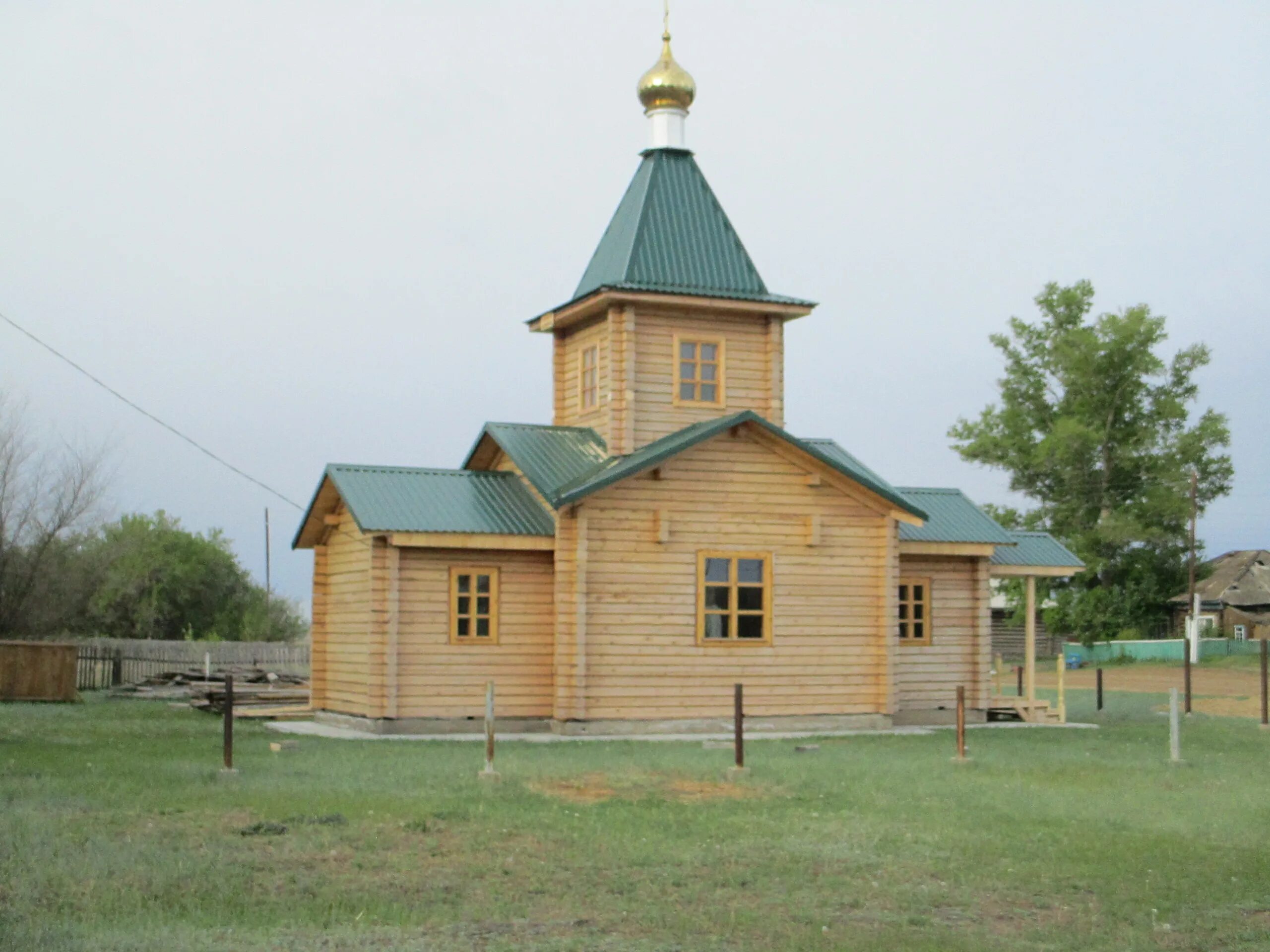 Погода лаптев лог алтайский край. Алтайский край село Лаптев Лог. Село Лаптев Лог Угловский район. Лаптев Лог Угловский район. Храм село Угловское Алтайский край.