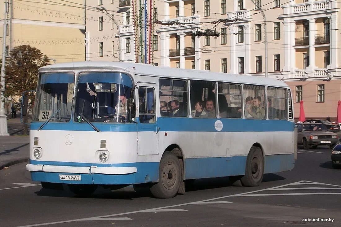 Зеленый ЛиАЗ-677М ОАО "Севуралбокситруда" Сайт Авиационной Истории Дзен