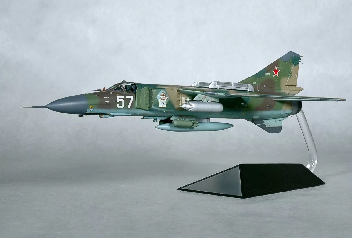 Истребитель 72. Mig 23. Миг 23 млд. Mig-23 млд. Истребитель миг-23млд.