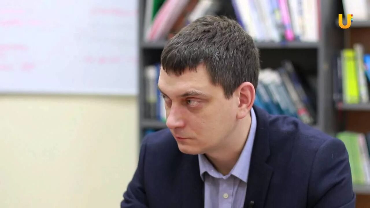 Передача про бизнес. По секрету бизнес. Передача про бизнес. Деловое телевидение. Бизнес секреты.