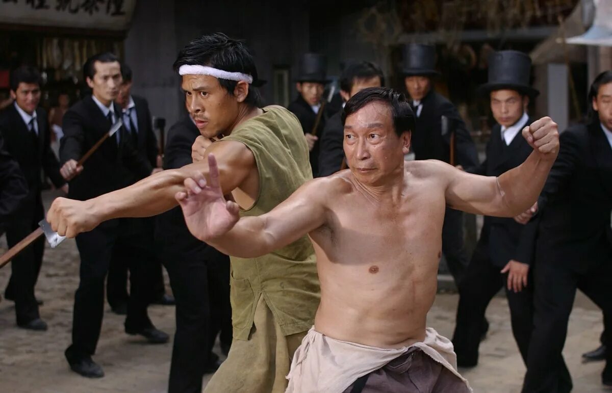 Kung fu hustle. Kung fu hustle фильм. стивен чоу разборки в стиле кунг фу. разборки в стиле кунг-фу (2004). син юй разборки в стиле кунг фу.