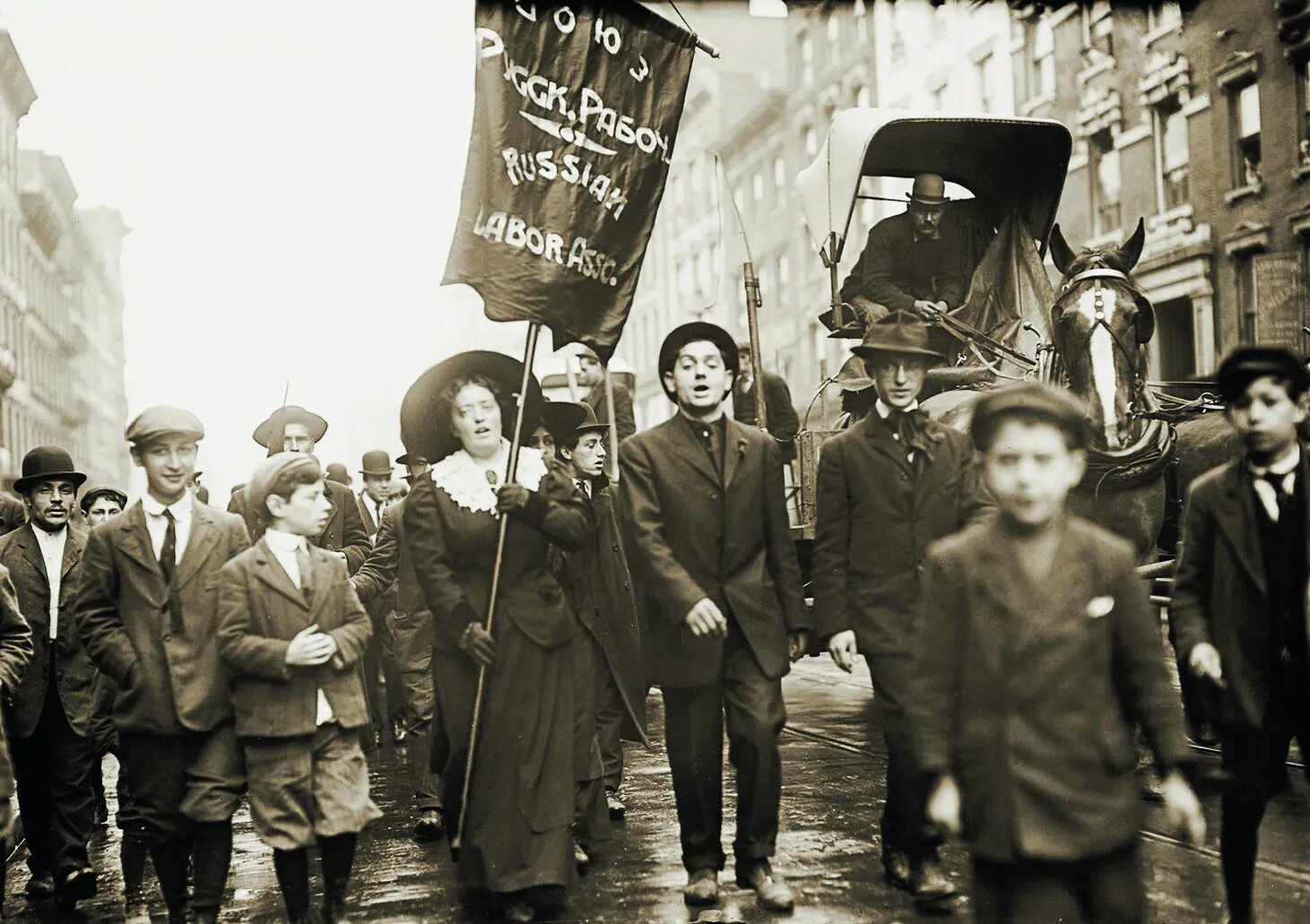 Революции анархистов. Революции анархистов. Анархисты 20 века в россии. Плакаты анархистов 1917. Чёрная гвардия анархистов махно.