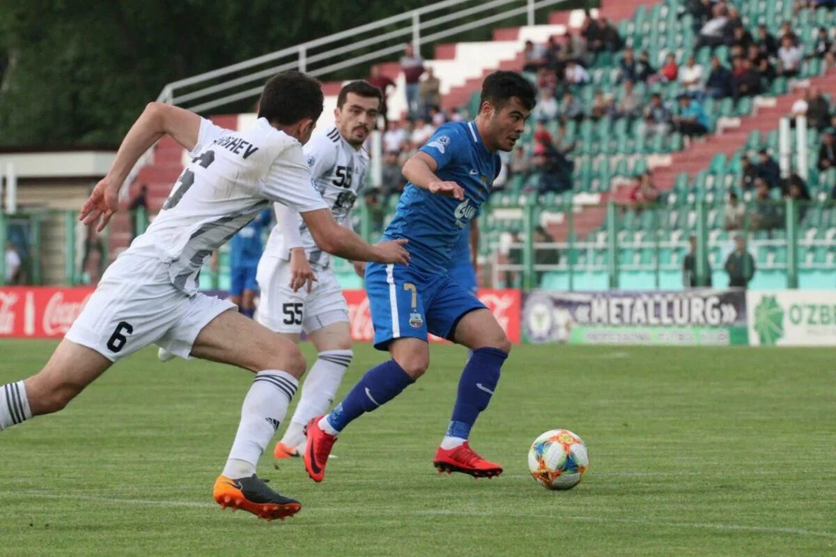 Логотип металлурга бекабад. Металлург бекабад бунедкор ташкент. Prizedent futbolchilarga tracker berdi. Малайзия суперлига. Футбольная игра узбекской команды металлург бекабад таш обл 29.