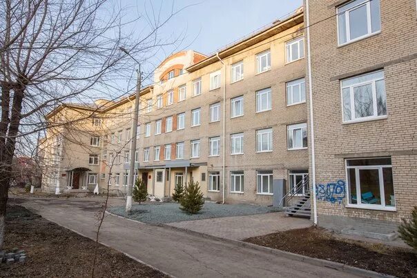 Родильный дом 25 москва. Ленинский проспект химки больница. Ленинский родильный дом. Окб 2 челябинск родильный дом. Химки старые роддом.