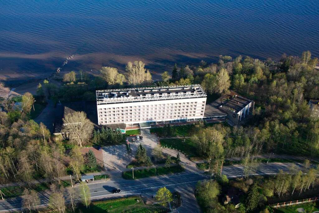 Парк-отель репино cronwell. Репино ленинградская область гостиница репинская. Репинская 3 санкт петербург. Гостиница репинская ленинградская область. Гостиница репинская 2023.
