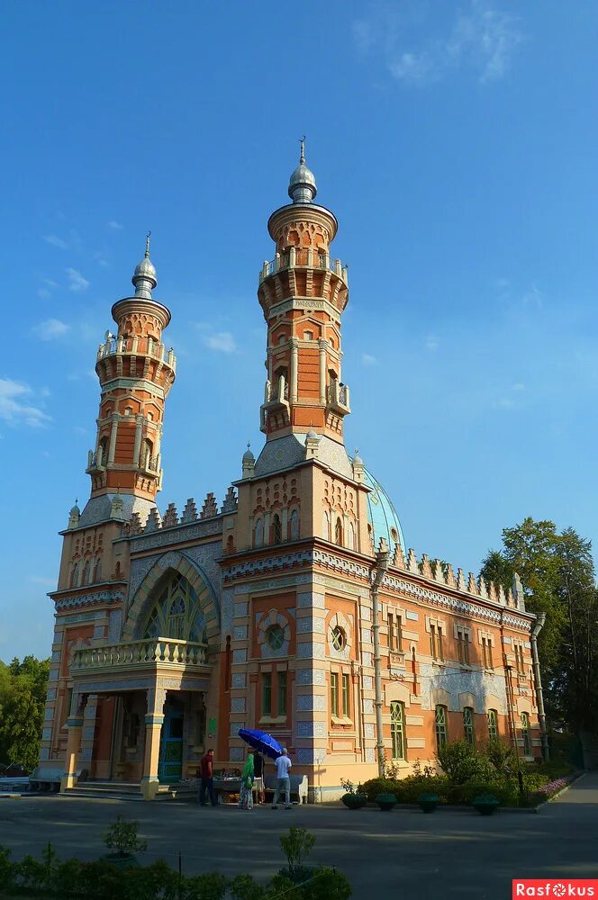 мечеть мухтарова владикавказ. суннитская мечеть владикавказ. суннитская мечеть в северной осетии. суннитская мечеть владикавказ. мухтаров мечеть.