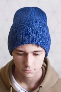 Связать мужскую шапку бини